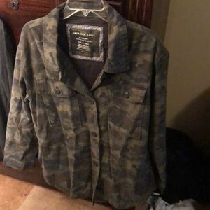 American Eagle camo jacket the colors are dark green medium green and brown